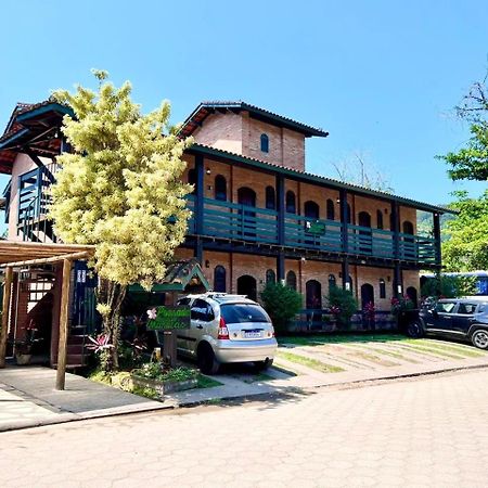 Pousada Manacas Ubatuba Exterior photo