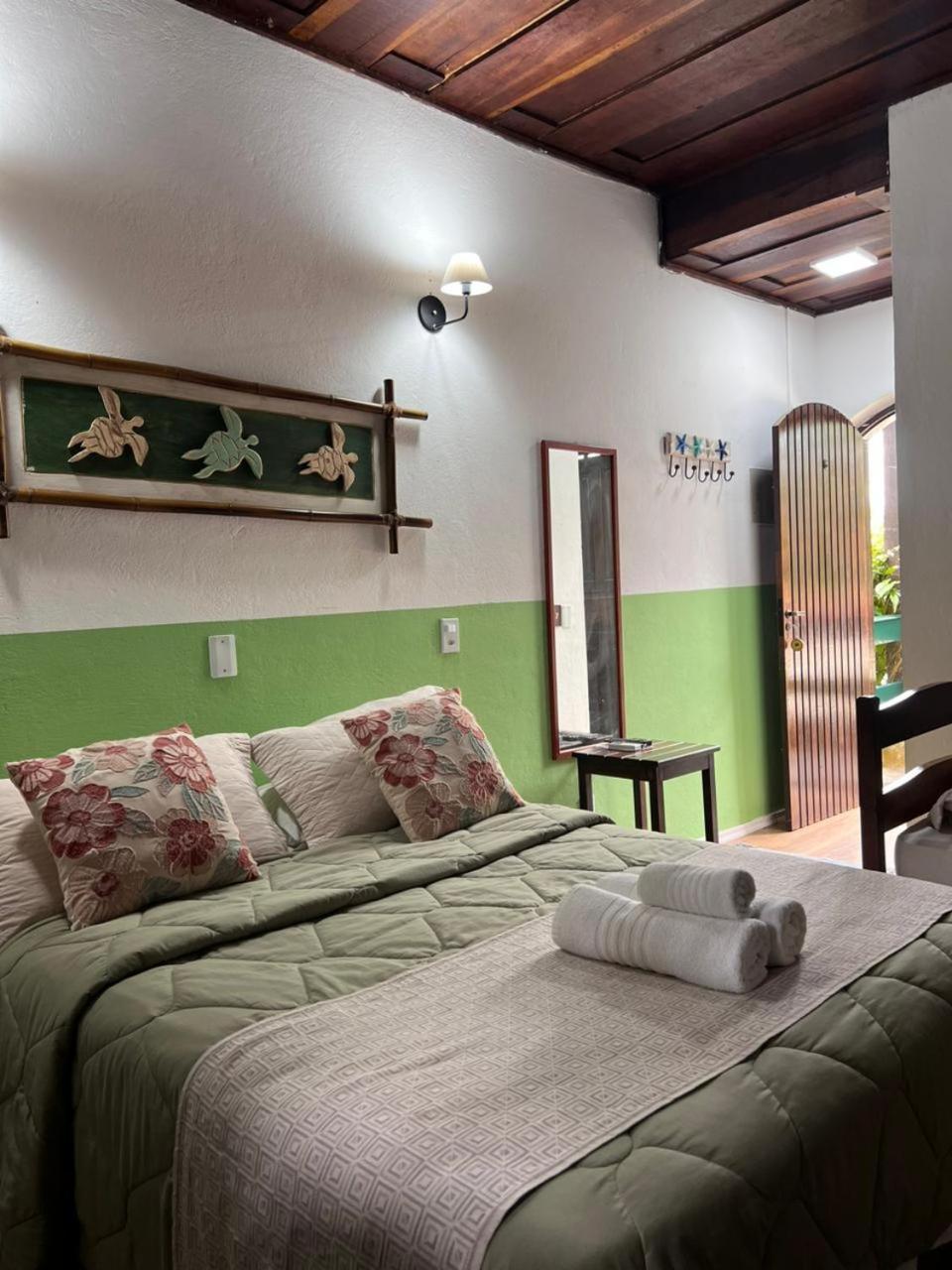 Pousada Manacas Ubatuba Exterior photo